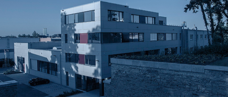 Titelbild des Firmenprofils der Plasticard-ZFT GmbH & Co. KG
