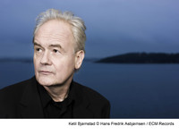 Jazz-Zauber der Extraklasse - Der norwegische Pianist Ketil Bjørnstad gastiert im Schloss Landestrost