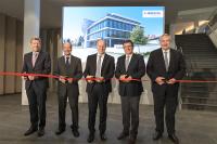 Webasto eröffnet neue Zentrale in Stockdorf