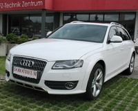 Motorboot und Luxusauto