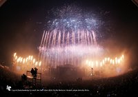 lunatX lieferte Flammen- und Feuerwerkseffekte