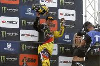 Kevin Strijbos auf dem Podium