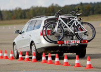 Sechs Radträger fürs Auto im GTÜ-Test