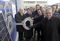 Massenprotest gegen Röttgens Rotstift
