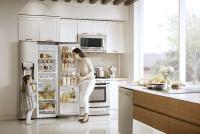 LG erneuert sein Side-by-Side-Kühlgeräteangebot mit energiesparenden Door-in-Door-Modellen
