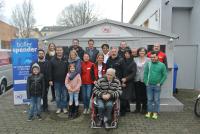 Spenden statt Böller: 4000 Euro für die Straßenengel in Hanau