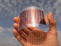 Großflächige Stromgewinnung durch organische Solarzellen