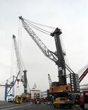 Zweiter Hafenmobilkran im Seehafen Brake in Betrieb genommen