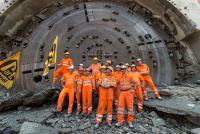 Herrenknecht-Bohrer baut großen Autotunnel in der Schweiz