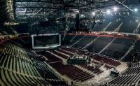 Kettenzug-Funkfernsteuerung von Movecat mit Adele auf Welttournee