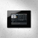 Plug & play: neuer tebis KNX domovea Touch-Panel mit 8-Zoll-Monitor