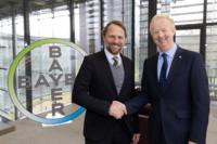 Oberbürgermeister Richrath besucht Bayer