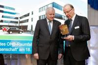 Einweihung des neuen OHB-Raumfahrtzentrum "Optik & Wissenschaft" in Oberpfaffenhofen