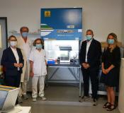 CARLO ERBA Reagents GmbH spendet Mikrobiologische Sicherheitswerkbank für Corona Tests an das Kreiskrankenhaus Emmendingen