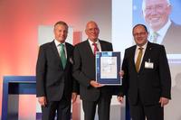 Professor Michael Schenk wird Ehrenmitglied der Bundesvereinigung Logistik BVL