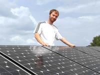 AS Solar GmbH: "Dumm, wer nicht auf Sonnenenergie setzt"