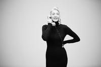 GRAVIS startet Social-Media-Kampagne #GenauMeinStil mit Testimonial Eveline Hall