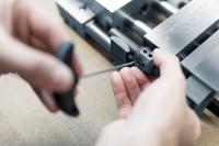Höchste Zuverlässigkeit bei der Steuerung von 3-Platten-Werkzeugen