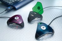 bazoo 4 Port USB-Hub TRIPOD März 2008