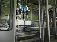 Canister filling for the pharmaceutical industry: 200 units per hour