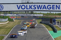 Oster-PS-Party beim ADAC Masters-Weekend in Oschersleben
