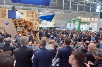 SAFETY FIRST mit Reinhold Messner auf der transport logistic 2017