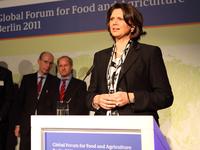 Internationales Wirtschaftspodium: "Vom Landwirt zum Verbraucher"