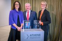 Neues Forschungszentrum ATHENE: Fraunhofer und Darmstädter Hochschulen treiben Cybersicherheit für erfolgreiche Digitalisierung voran