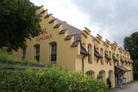 Jowissa Uhren in königlicher Umgebung