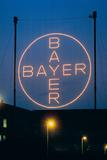 VOK DAMS feiert mit Bayer 150-jähriges Jubiläum