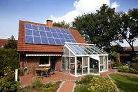 SolarWorld startet Vertriebspartnerschaft mit DZ-4