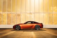 Das Glühen des Sonnenuntergangs: Lexus LC mit neuer Außenfarbe