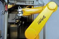 AUTOMATICA 2012: Roboter und Werkzeugmaschinen im Team machen Metallverarbeitung immer effizienter