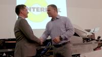 Das Alfa Romeo Sauber F1 Team verlängert die Partnerschaft mit Promotional Partner Interroll