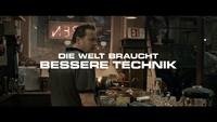 Die Welt braucht bessere Technik: Saturn startet mit neuem Spot ins Weihnachtsgeschäft