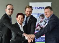 Industrie und Dienstleister ziehen an einem Strang