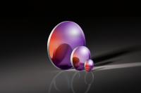Edmund Optics® lance de nouveaux traitements en argent amélioré pour impulsions laser ultracourtes