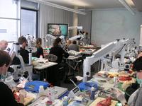 Besser sehen lernen – Besser behandeln. JADENT engagiert sich für das Mikroskop Training Center MTC® Aalen