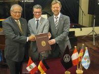 OTH Regensburg unterzeichnet Kooperationsvereinbarung in Peru