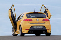 Bereits komplett veredelt: Der neue Seat Leon 1 P „FR“ von JE DESIGN