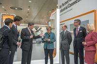Bundeskanzlerin Angela Merkel besucht Weidmüller auf der Hannover Messe