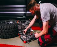 Professional 172-piece socket wrench set from GEDORE red for car workshops and enthusiasts now available at Conrad Electronic