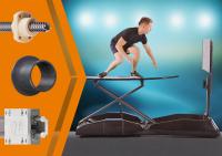 Surfen an Land: motion plastics machen Mensch und Maschine fit