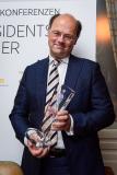 Hochschule Niederrhein: Präsident Hans-Hennig von Grünberg ist Hochschulmanager des Jahres 2017