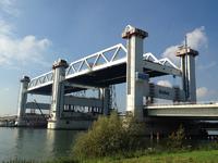 Dillinger Stahl für Brücke der Superlative