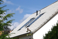 Neue Dachsteine zersetzen Stickoxide, Ozon und Co