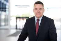 Wie sich Automobilzulieferer auf die Anforderungen der Elektromobilität einstellen