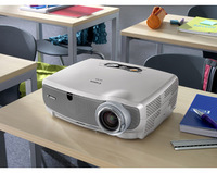 Canon LV-X7: XGA-Projektion im Klassenzimmer