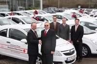 Fahrzeugübergabe: DRK least 30 Opel Corsa bei der ALD Automotive