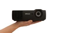 InFocus: Zwei neue Projektoren mit integriertem LightCast